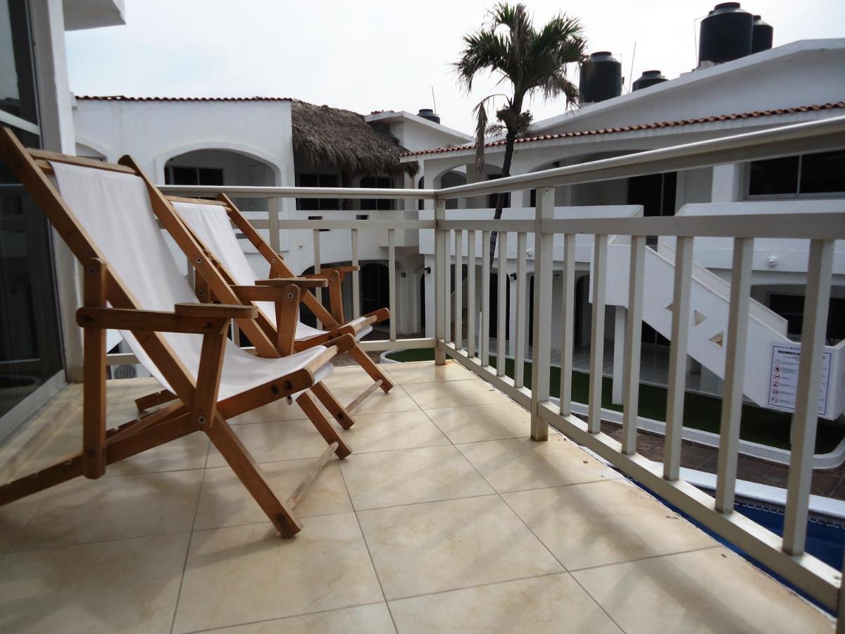 Hotel Bagasi 曼萨尼约 外观 照片