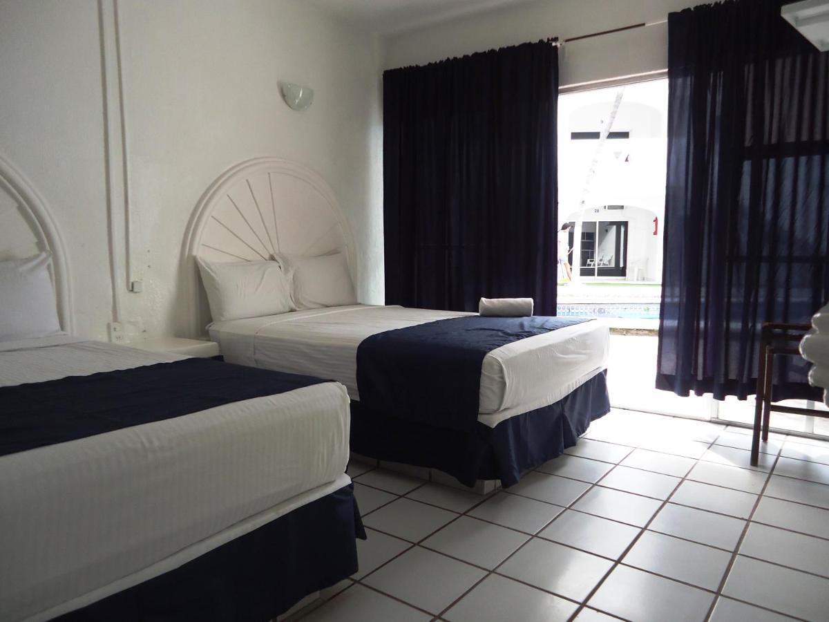 Hotel Bagasi 曼萨尼约 外观 照片