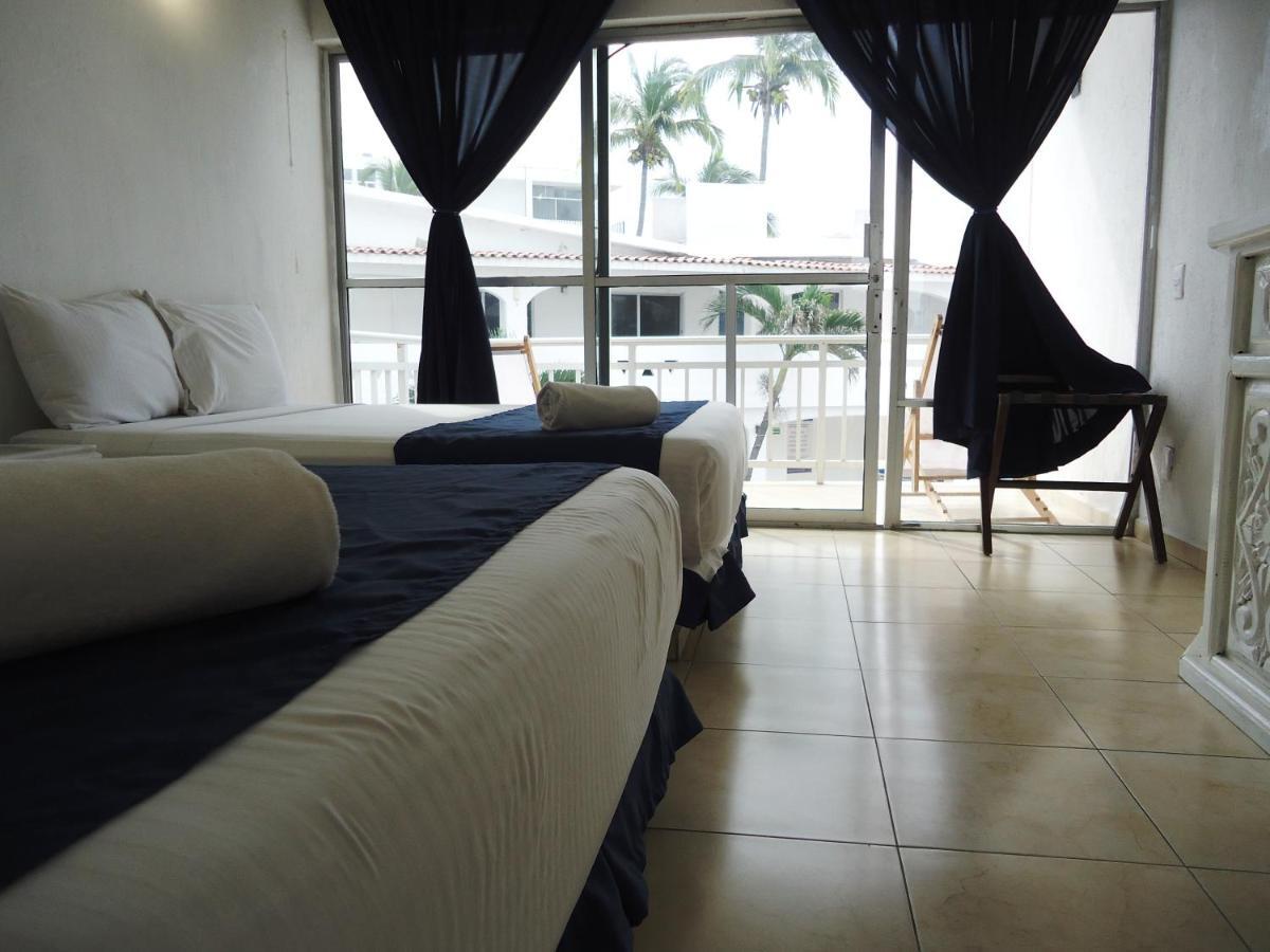Hotel Bagasi 曼萨尼约 外观 照片